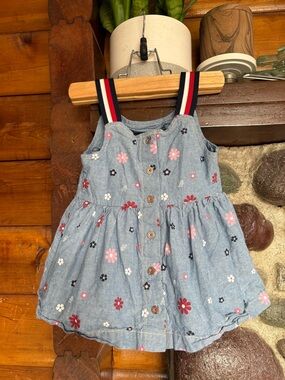 Tommy Hilfiger Girls Floral Denim Chambray Dress Size 4T - Classic Preppy
